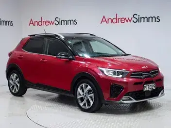 Kia Stonic 2023 photo 2
