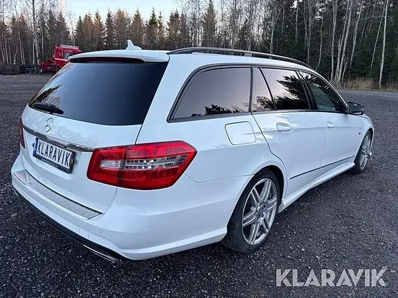 Mercedes-Benz E 350 2011 photo 5