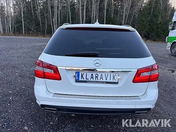 Mercedes-Benz E 350 2011 photo 4