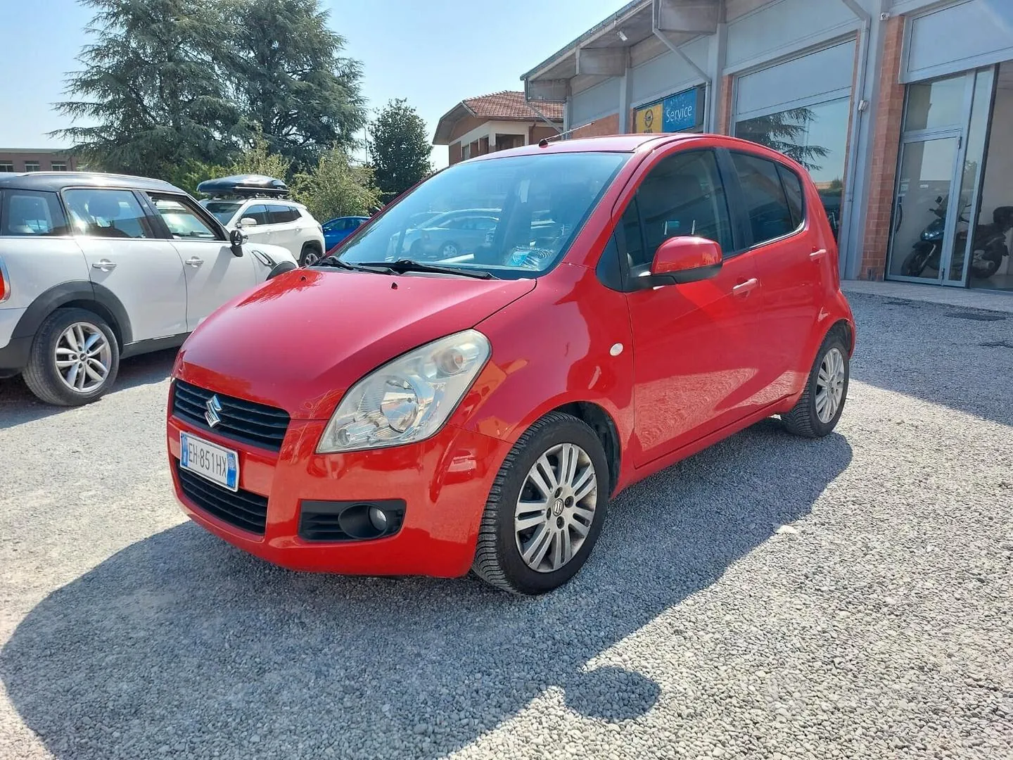 Suzuki Splash 2011 photo 4