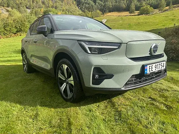 Volvo Xc40 2023 photo 4