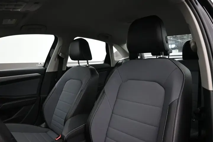 Volkswagen Jetta 2026 photo 4