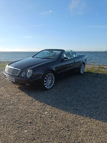 Mercedes-Benz Clk230 2001 photo 2