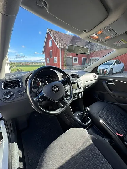Volkswagen Polo 2016 photo 4
