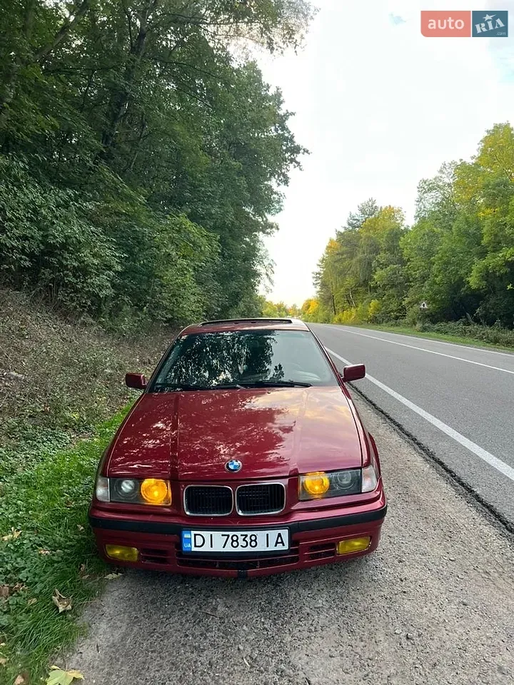 BMW 3 Series 1992 photo 4
