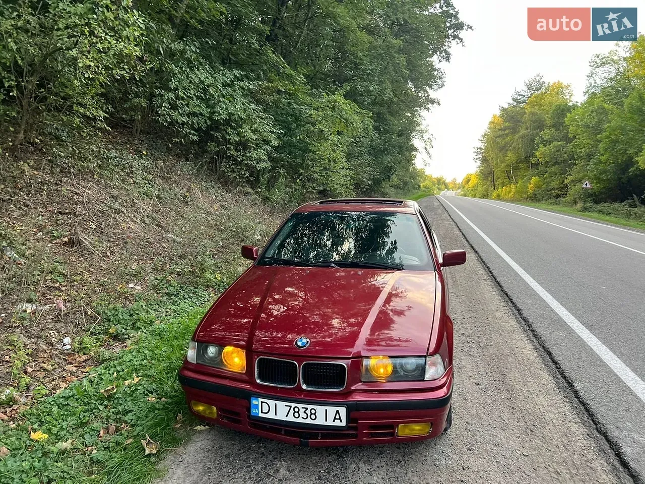 BMW 3 Series 1992 photo 5