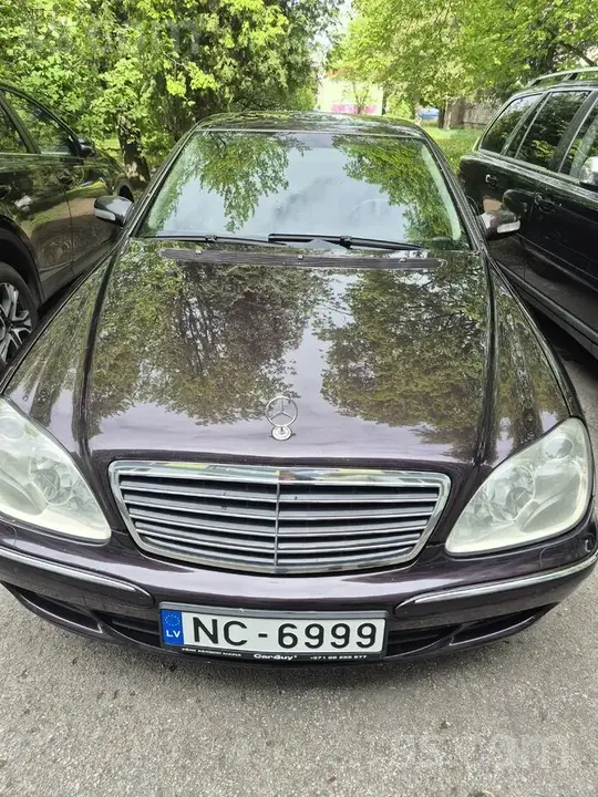 Mercedes-Benz S320