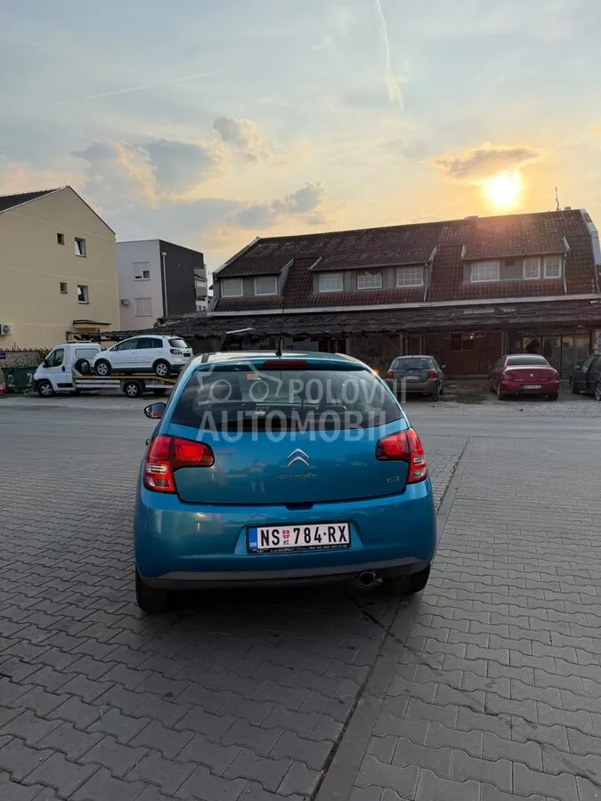 Citroen C3 2013 photo 2