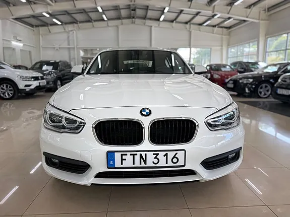 BMW 116D 2016 photo 2