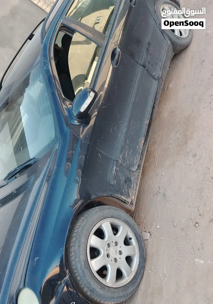 Mercedes-Benz C-Class 2001 photo 3