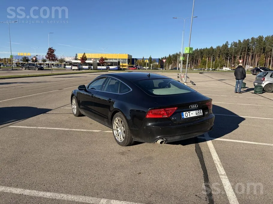 Audi A7 2011 photo 5