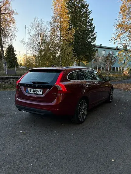 Volvo V60 2011 photo 4