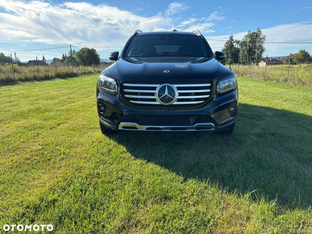 Mercedes-Benz Glb