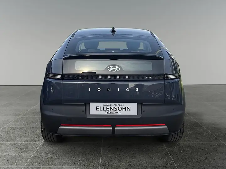 Hyundai Ioniq 3 photo 2