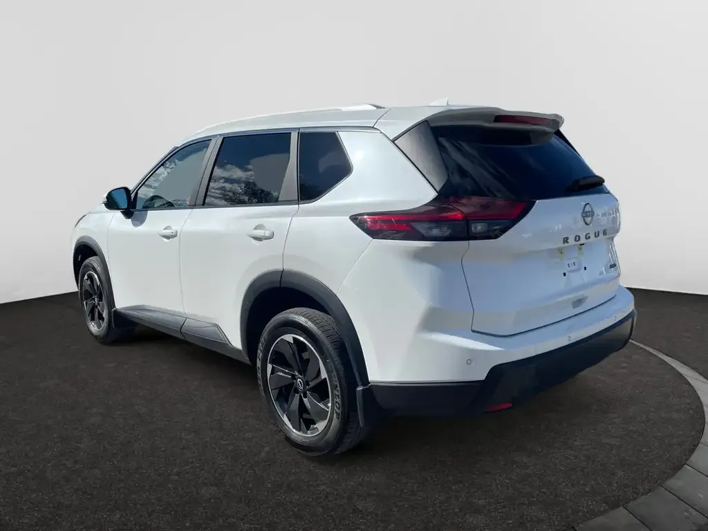 Nissan Rogue 2026 photo 3
