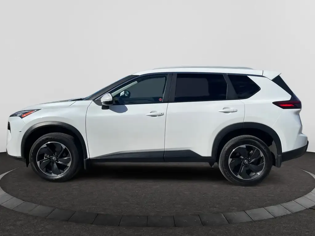 Nissan Rogue 2026 photo 2
