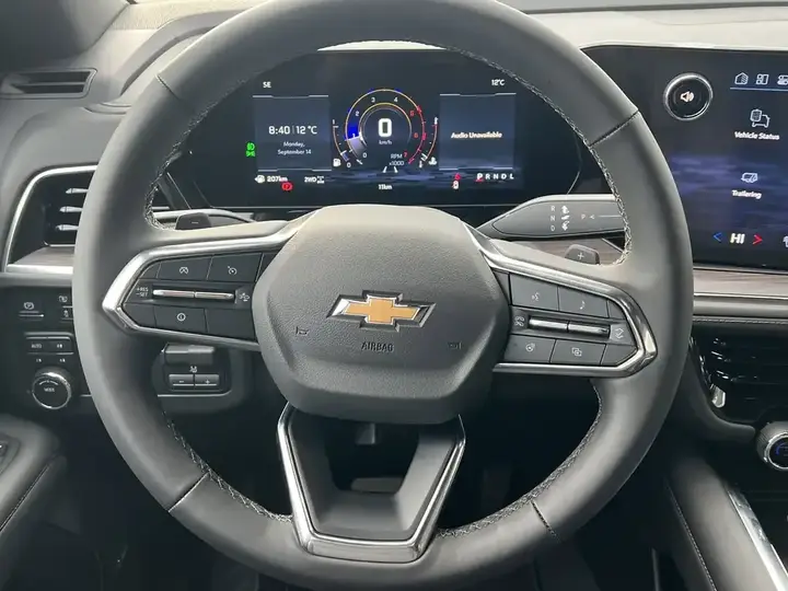 Chevrolet Tahoe 2026 photo 3