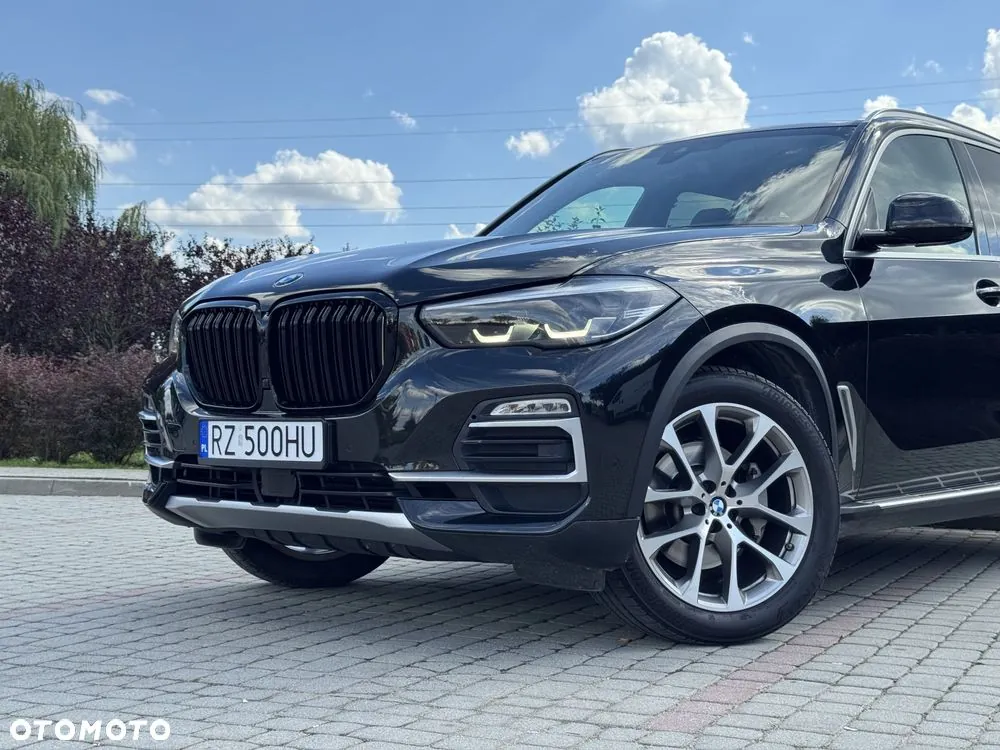 BMW X5 2019 photo 2