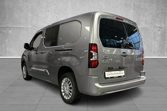 Toyota Proace City 2024 photo 3