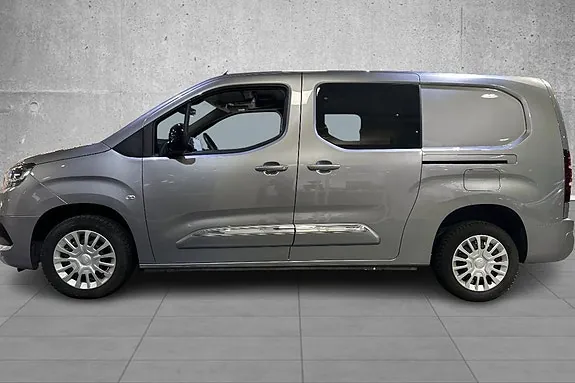 Toyota Proace City 2024 photo 2