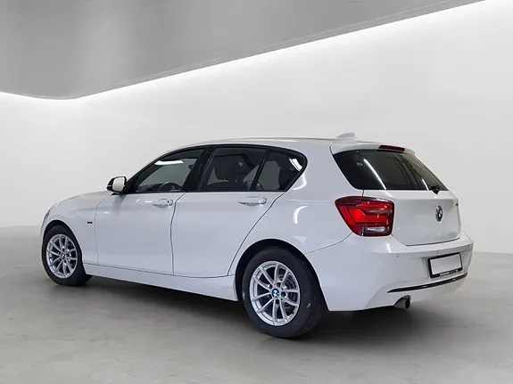 BMW 116I 2011 photo 5