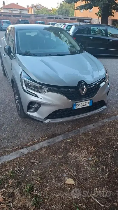 Renault Captur 2020 photo 2
