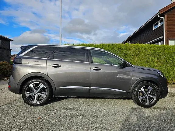 Peugeot 5008 2020 photo 5