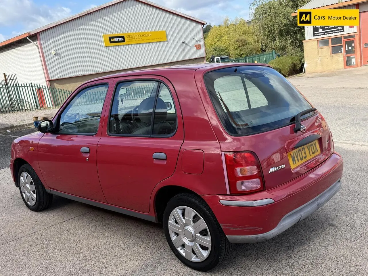 Nissan Micra 2003 photo 5