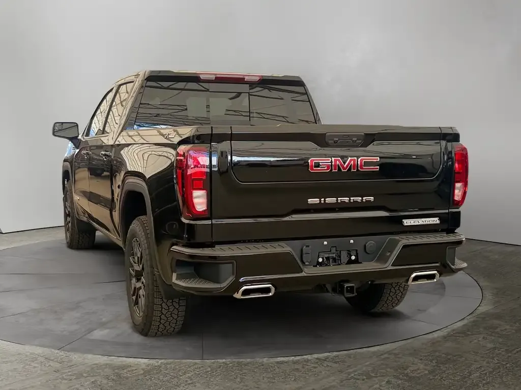 GMC Sierra 1500 2026 photo 2