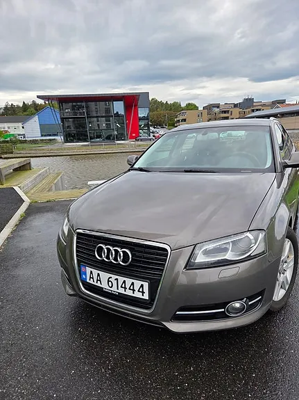 Audi A3 2012 photo 2
