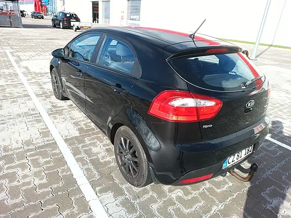 Kia Rio 2012 photo 4