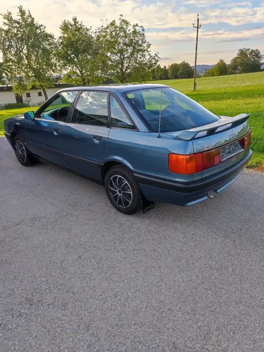 Audi 80 1991 photo 2