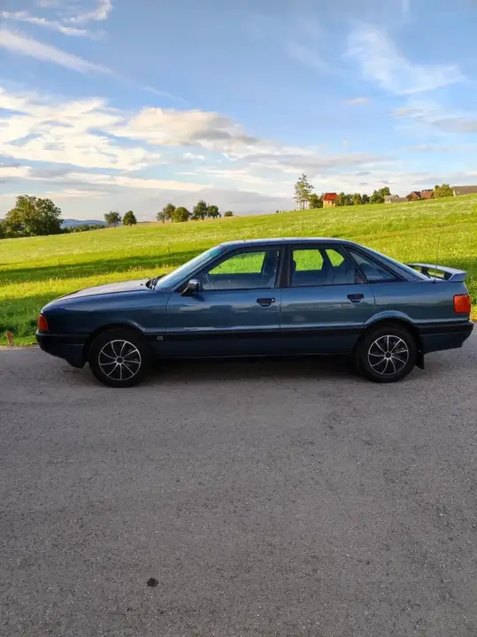 Audi 80