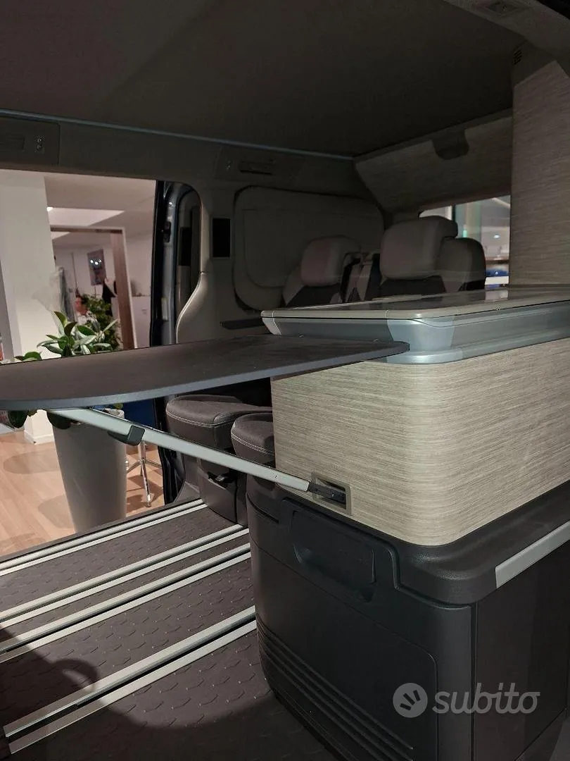 Volkswagen California 2025 photo 2