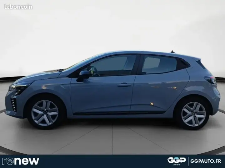 Renault Clio 2024 photo 2