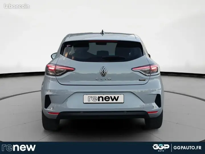 Renault Clio 2024 photo 4