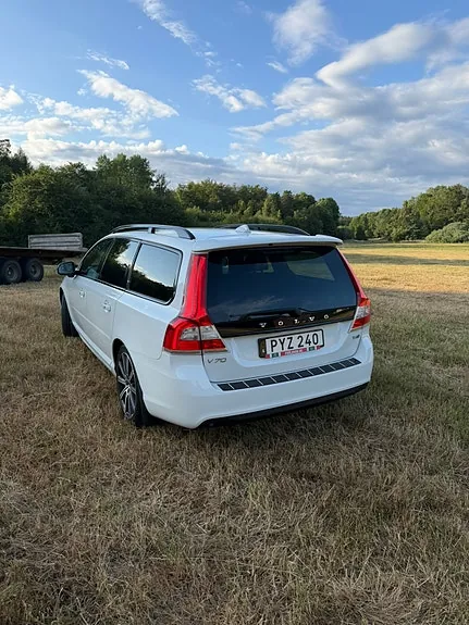 Volvo V70 2016 photo 3