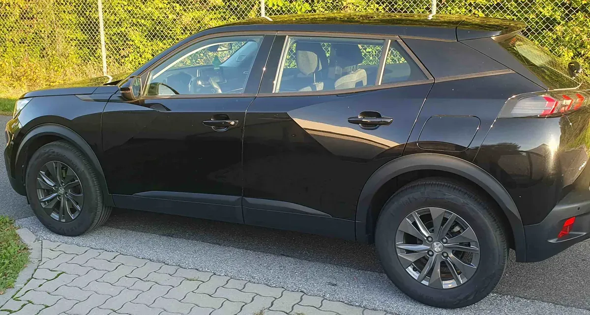 Peugeot 2008 2022 photo 3