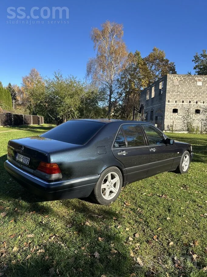 Mercedes-Benz S320 1997 photo 2