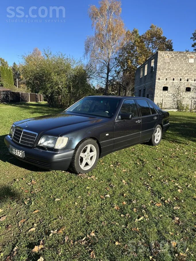 Mercedes-Benz S320 1997 photo 3
