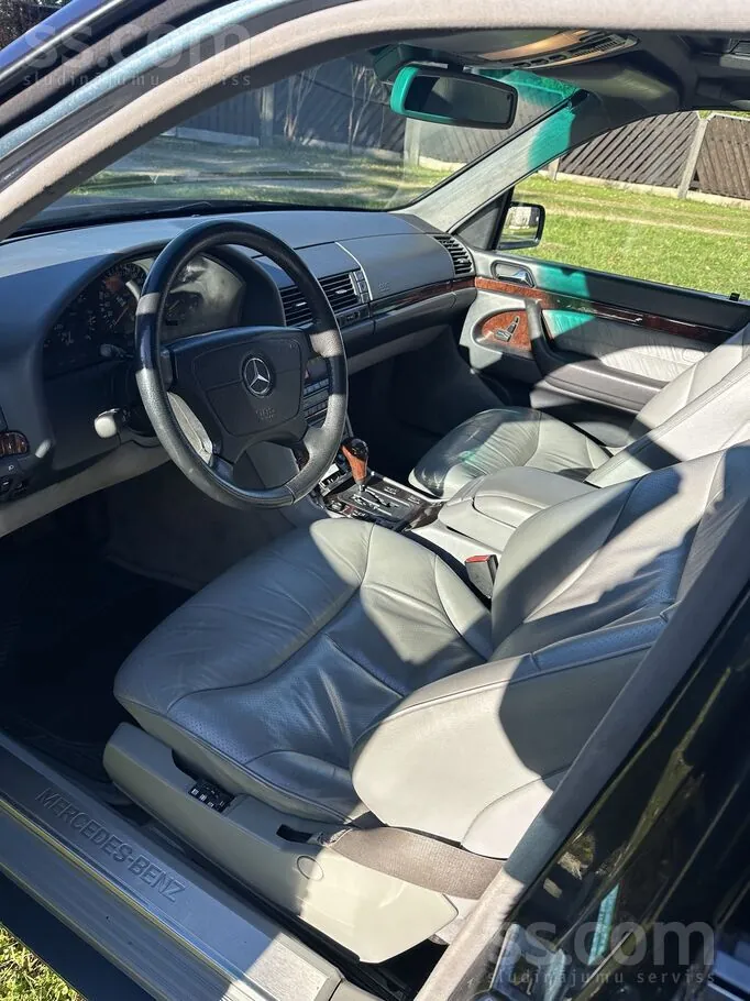 Mercedes-Benz S320 1997 photo 4