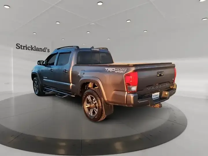 Toyota Tacoma 2017 photo 4