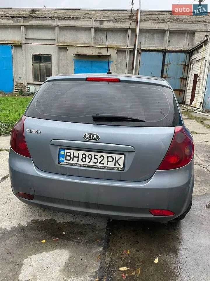 Kia Ceed 2008 photo 4