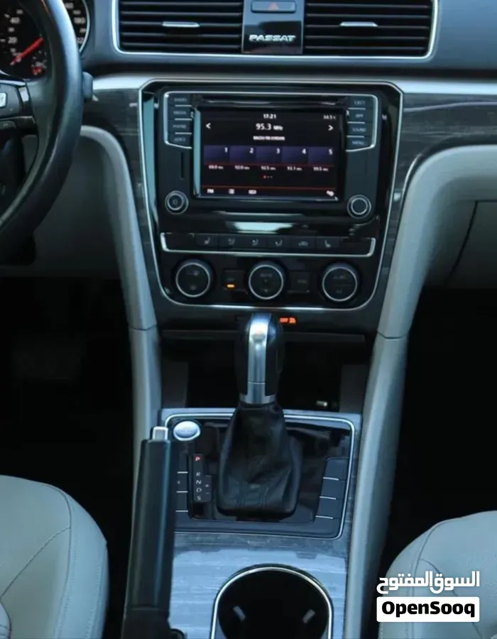 Volkswagen Passat 2018 photo 3