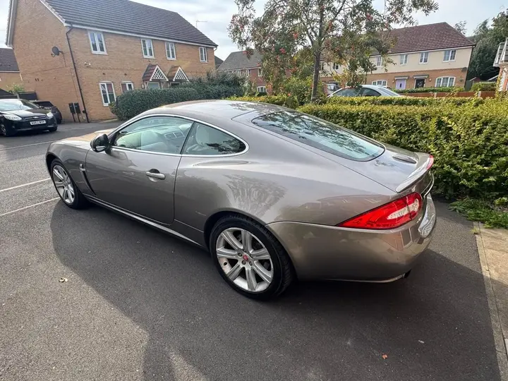Jaguar Xk 2011 photo 3