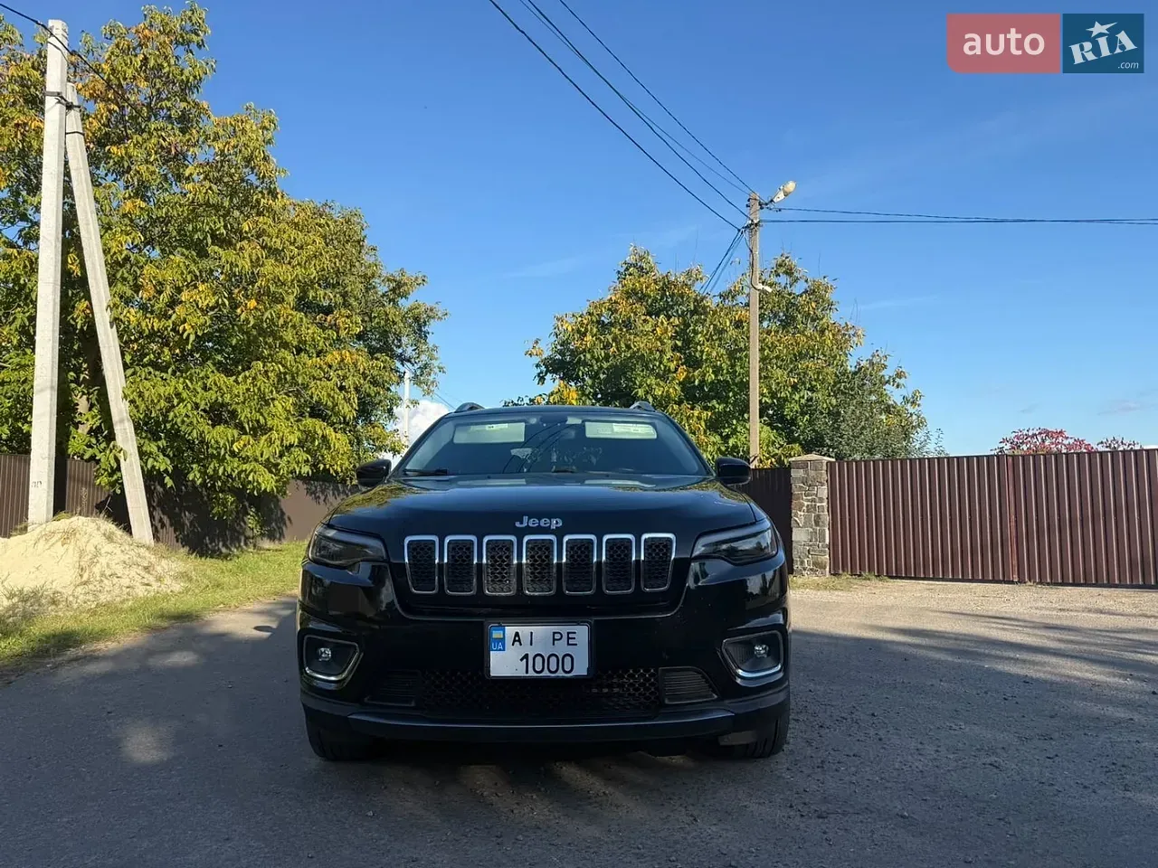 Jeep Cherokee 2019 photo 2