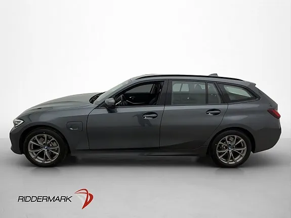 BMW 330E 2022 photo 4