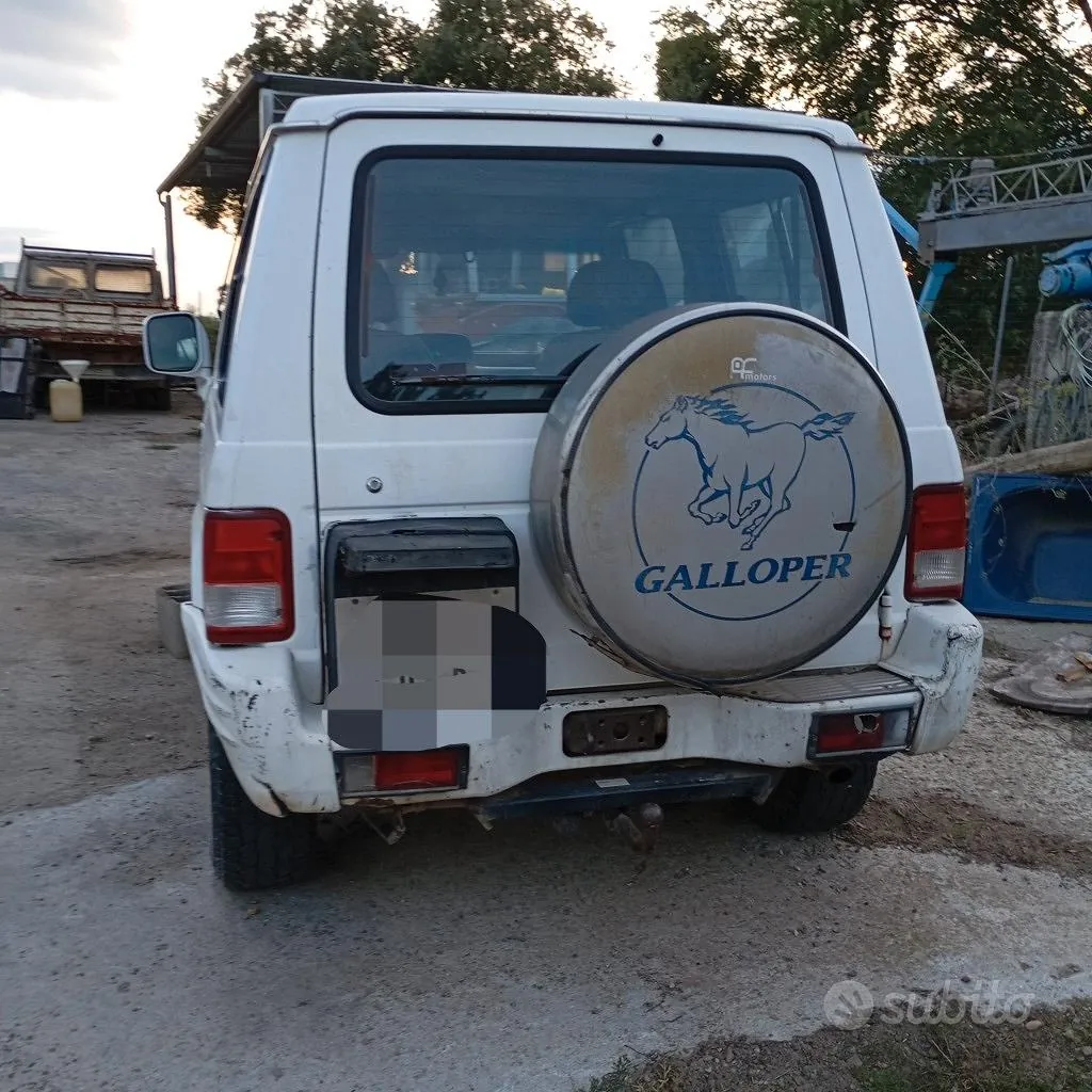 Hyundai Galloper 2001 photo 2