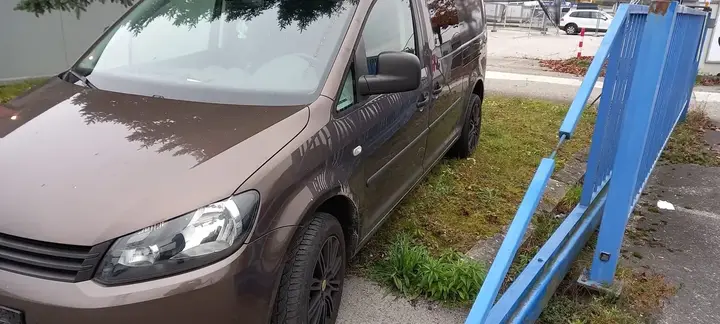 Volkswagen Caddy Maxi 2014 photo 3