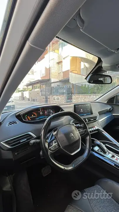 Peugeot 3008 2018 photo 5